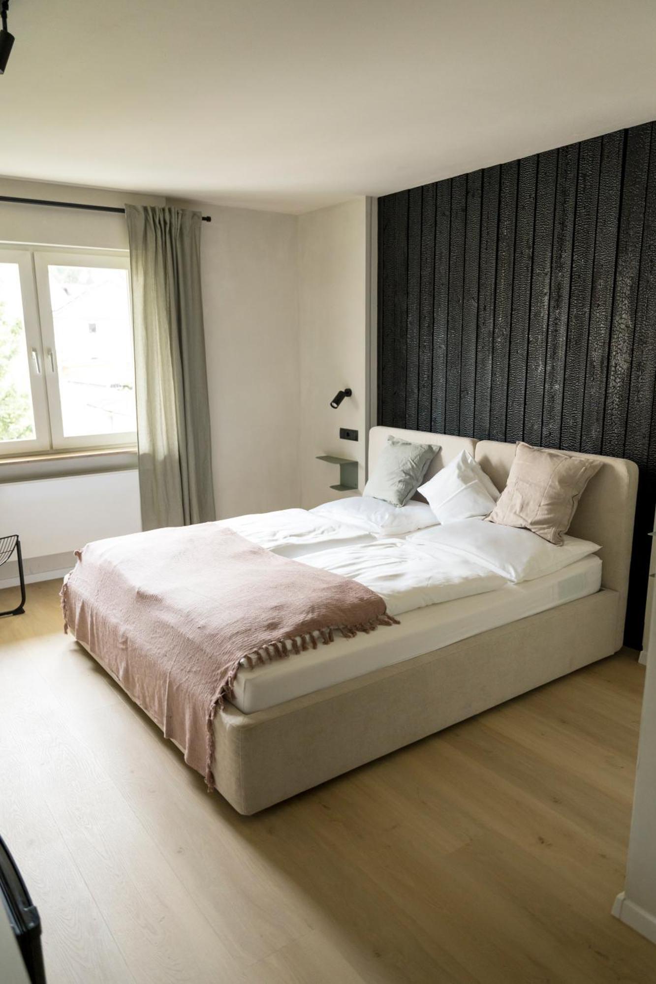 Hotel Weinhaus Kreuter โคเบลนซ์ ภายนอก รูปภาพ